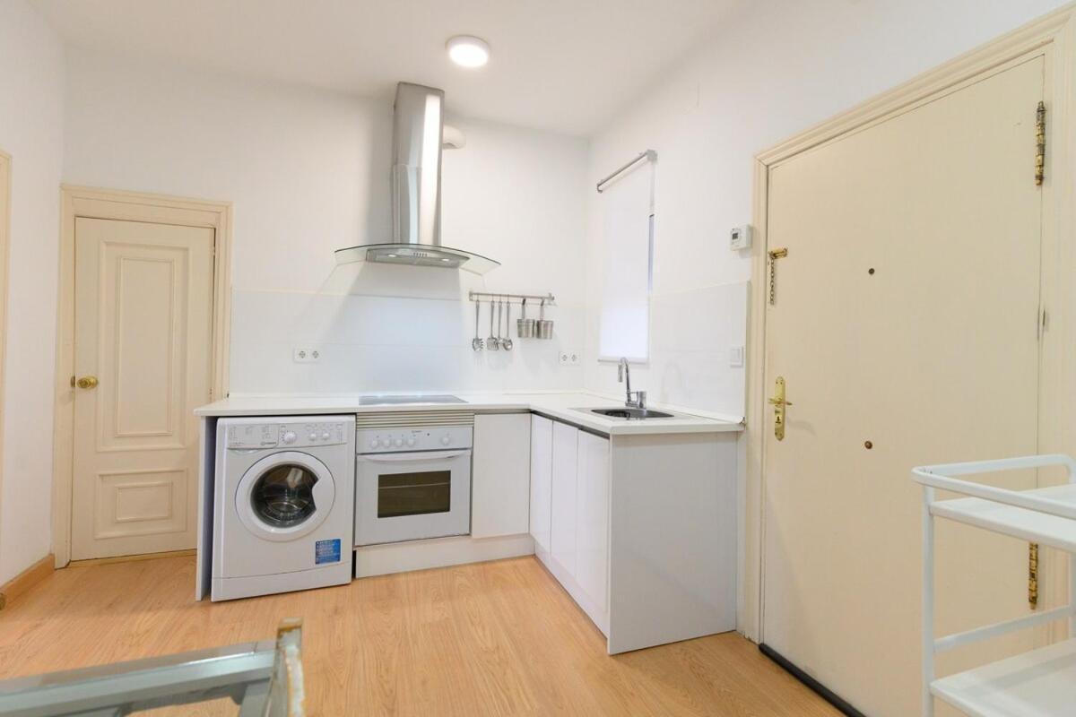 Apartamento Temporal Charmartin 4 Torres 2 Cas292